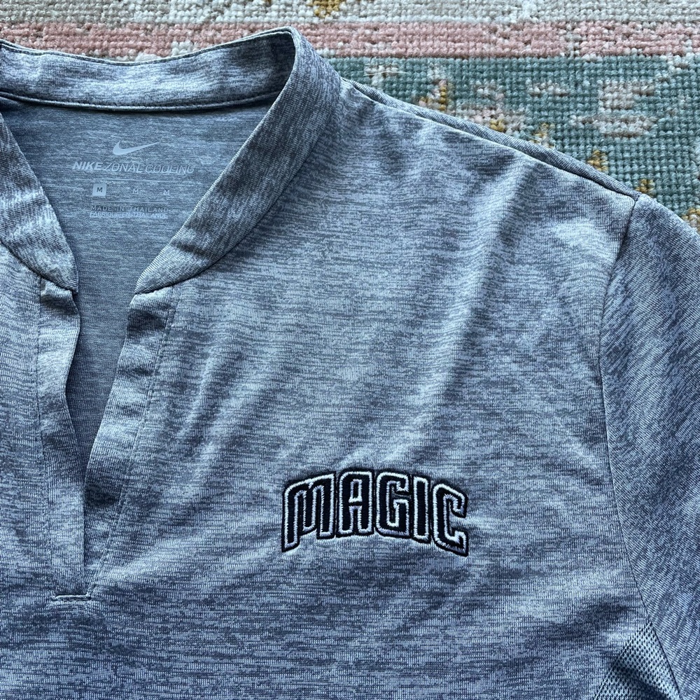 Nike Zonal Cooling Tee - Picture 2 of 3